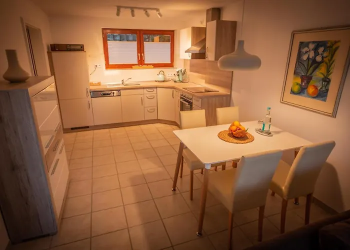 Zur Linde Apartment *